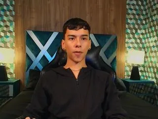 Offline aidden_royce on Flirt4Free