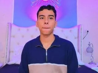 Offline aidden_royce on Flirt4Free