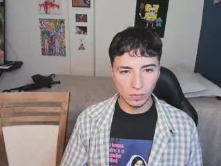 Offline camilo_brayan on Flirt4Free