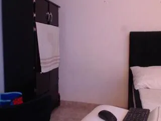 derek_fit — Away on Flirt4Free