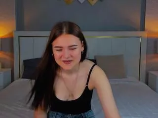 gloria_blooms on Flirt4Free