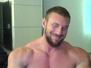 Offline kevin_muscle on Flirt4Free