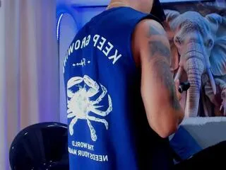 Freechat lukas_greene on Flirt4Free