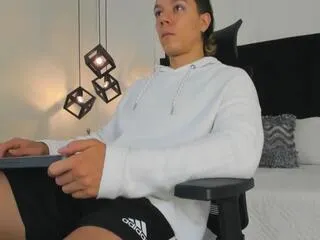 Offline nico_bellini on Flirt4Free