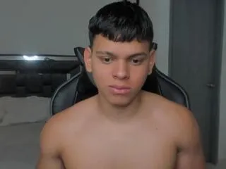 Away stefan_lennox on Flirt4Free