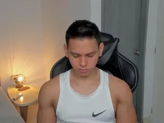 Away stefan_lennox on Flirt4Free
