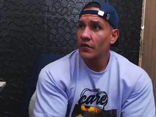 viktor_herrera — Freechat on Flirt4Free