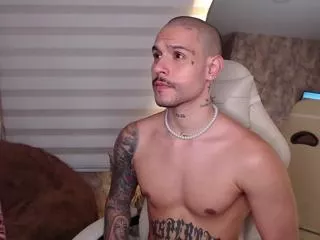 Offline william_madrid on Flirt4Free