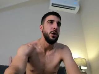 Freechat zeyn_edwards on Flirt4Free