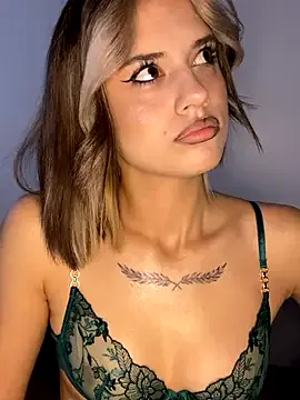 StripChat AishaKali is Freechat AishaKali — Lush control 3 min