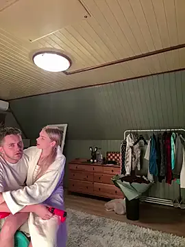 Alice1_secret — MAKE ME CUM