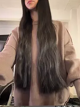 Freechat aly_golden_ on StripChat