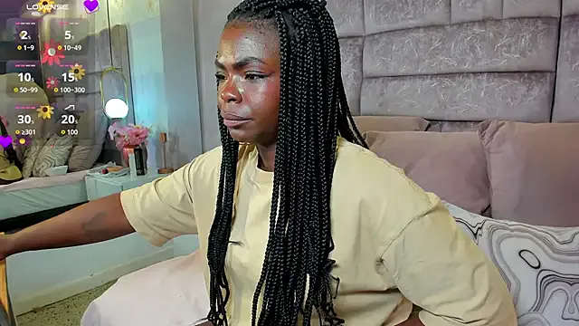 Freechat amina_west on StripChat