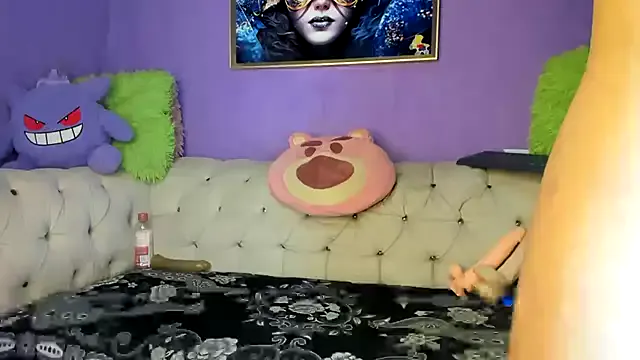 amydelahozgomez — cum and anal