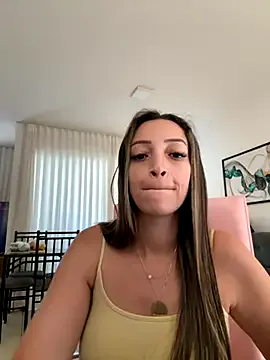 BelleLouiseVp on StripChat