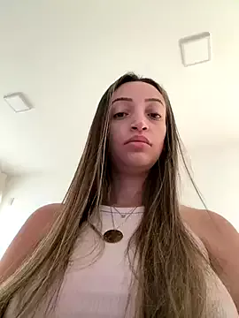 BelleLouiseVp on StripChat