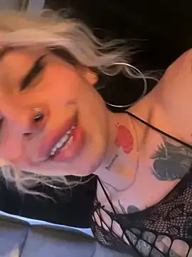 Bonnie_vega on StripChat 