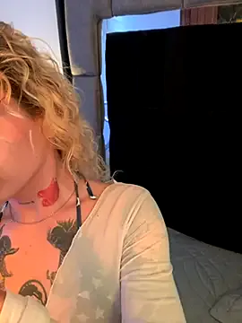 Bonnie_vega on StripChat 