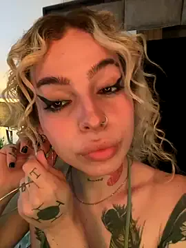 StripChat Bonnie_vega is Freechat Bonnie_vega — JERKING MY HARD COCK