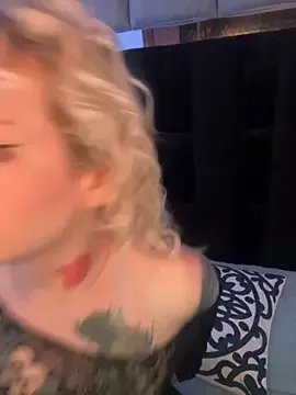 Bonnie_vega on StripChat 