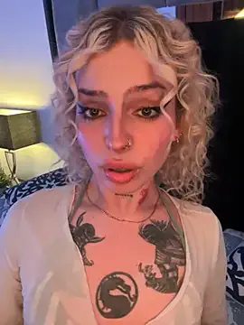 Bonnie_vega on StripChat 