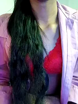 BunnyBloom25 on StripChat 