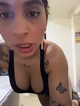 Freechat charlotte_stevenss_ on StripChat