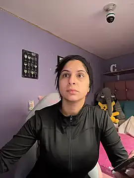 Freechat charlotte_stevenss_ on StripChat