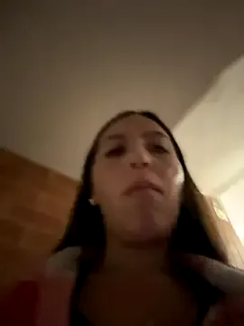 Freechat Emily-7_ on StripChat