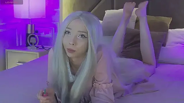 Evelyn_Neal on StripChat 