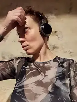 StripChat Exhibitionsplit is Freechat Exhibitionsplit — Kinky house wifeSQUIRT