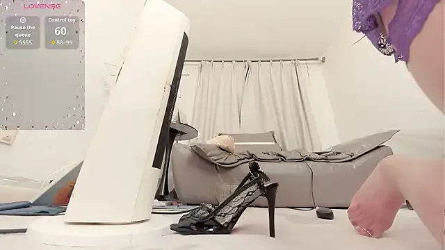 StripChat fox-yiyi is Private fox-yiyi — 5