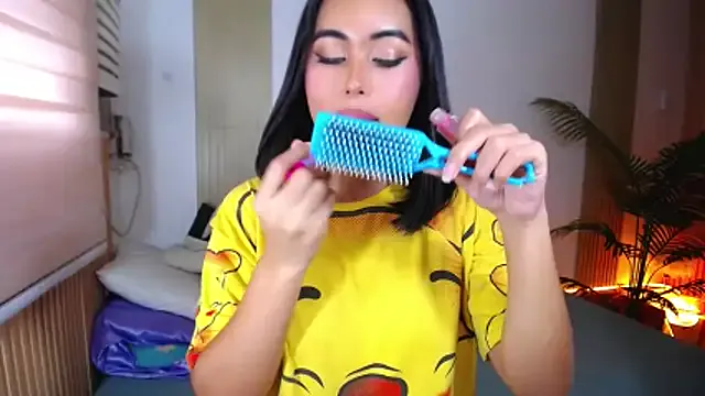 Genuinely_Smile on StripChat