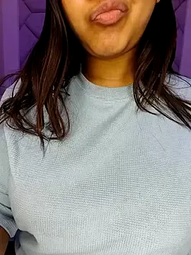 StripChat GFndBF is Group GFndBF — Write the last tipper name on boobies