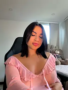 Freechat HannaBeckett on StripChat