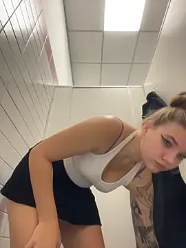 Freechat Holy_Tereza on StripChat