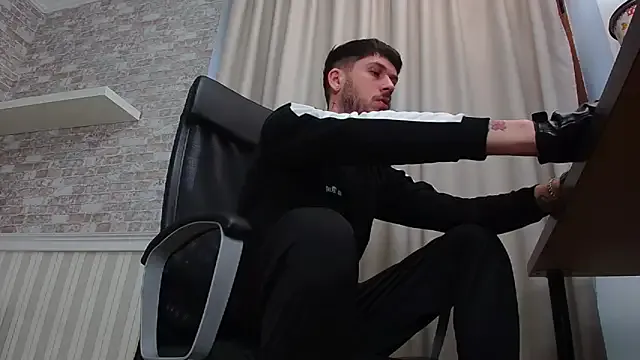 Freechat JonahShaw on StripChat