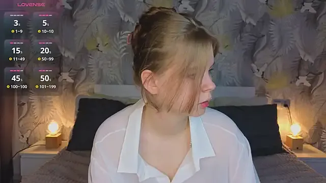 Freechat JulietteRain on StripChat