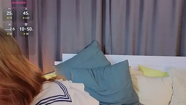 Freechat JulietteRain on StripChat