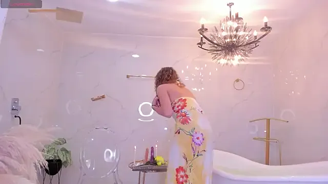 Freechat kendallspears_1 on StripChat