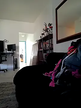 Lanathevirus — 4 MY FEET