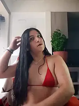 Freechat laura_goddess_ts on StripChat