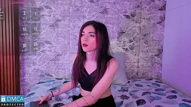 Freechat MaeveKuro on StripChat