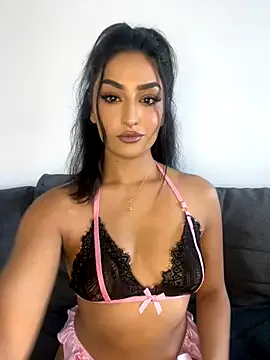 StripChat Mia_spicyy is Freechat Mia_spicyy — Play with oiled boobs