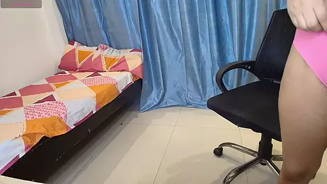 Miss-Ayraa on StripChat 