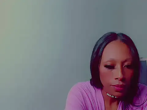 Freechat monserrath_bitch_naughty on StripChat