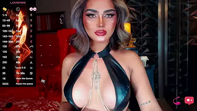 NatalyaFox on StripChat 