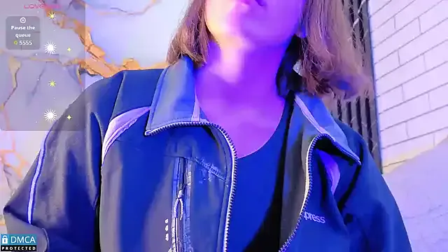 nena_cupcake_ — Saliva all over my fae + saliva on tits