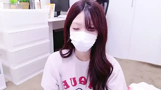 oxo_yuna_oxo — Group on StripChat