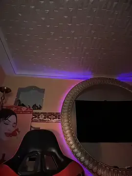 Queentaraf999 — YOU MAKE ME MOAN TRY 11/101/301